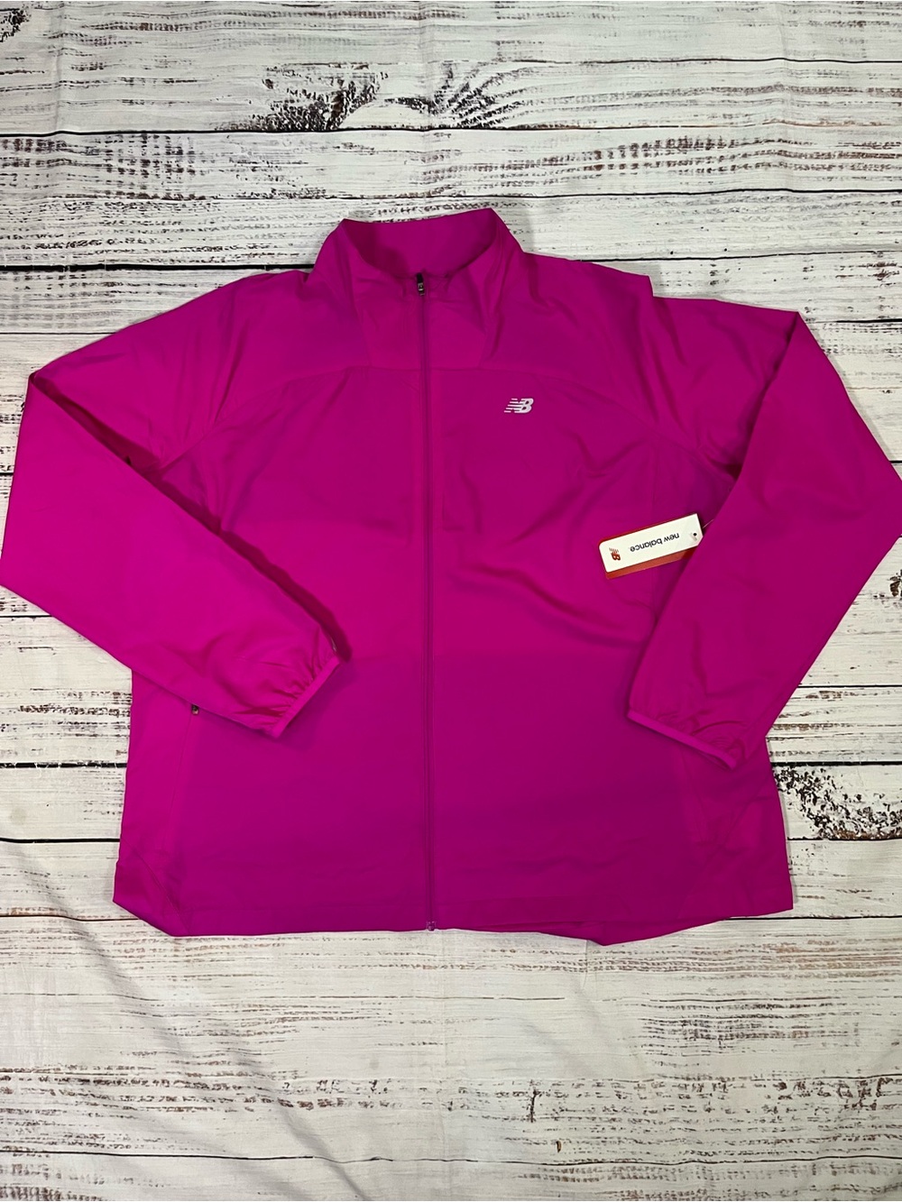 New Balance Women’s Fuchsia Full-Zip Athletic Windbreaker Jacket
